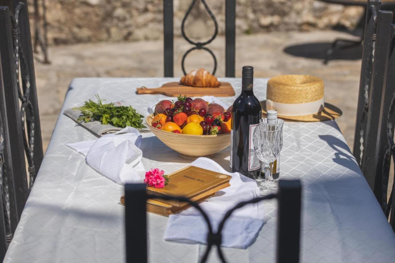 Villa Kamena Kotor Eksteriør bilde