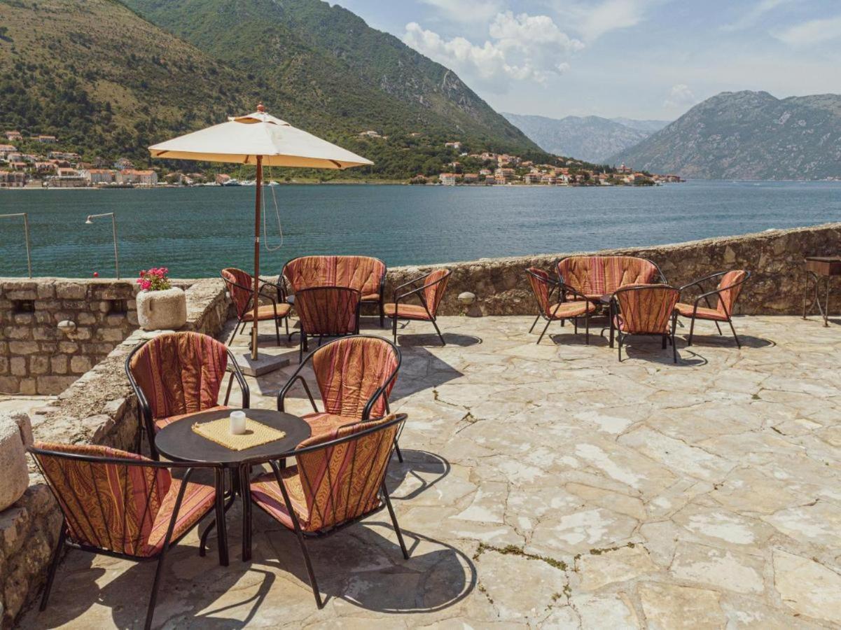 Villa Kamena Kotor Eksteriør bilde
