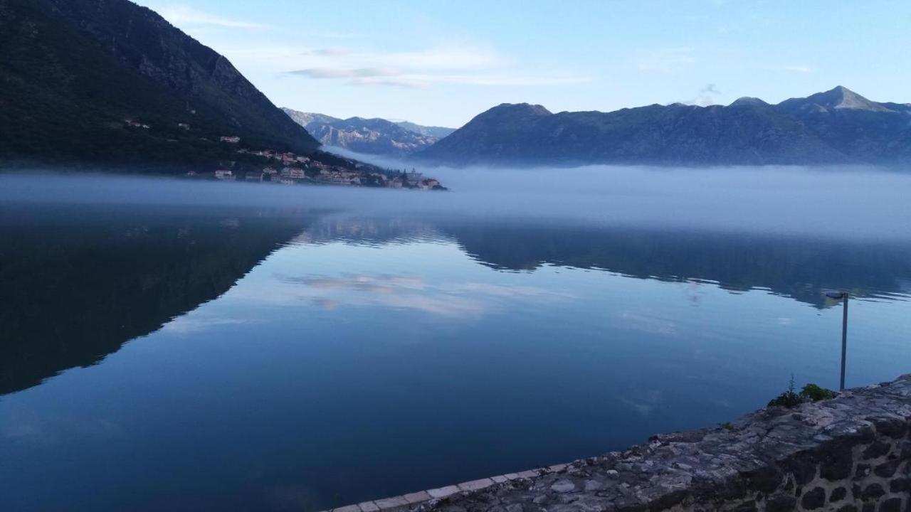 Villa Kamena Kotor Rom bilde