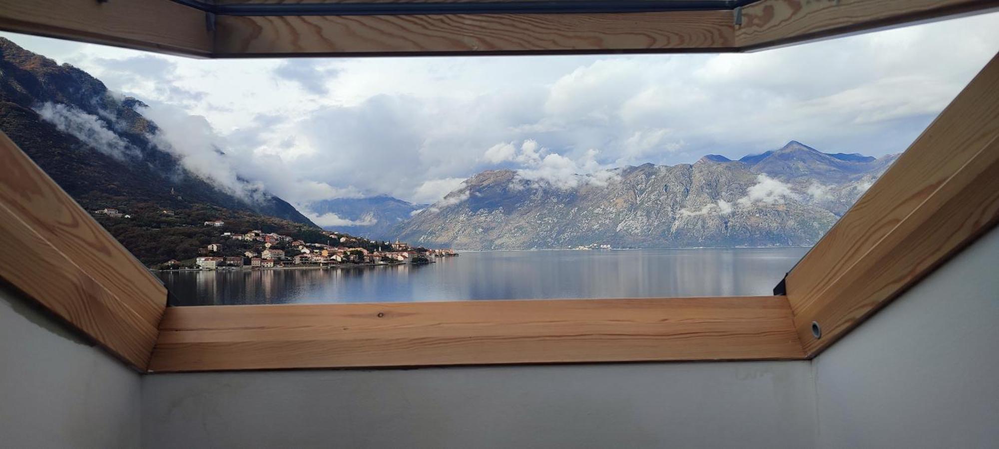 Villa Kamena Kotor Rom bilde