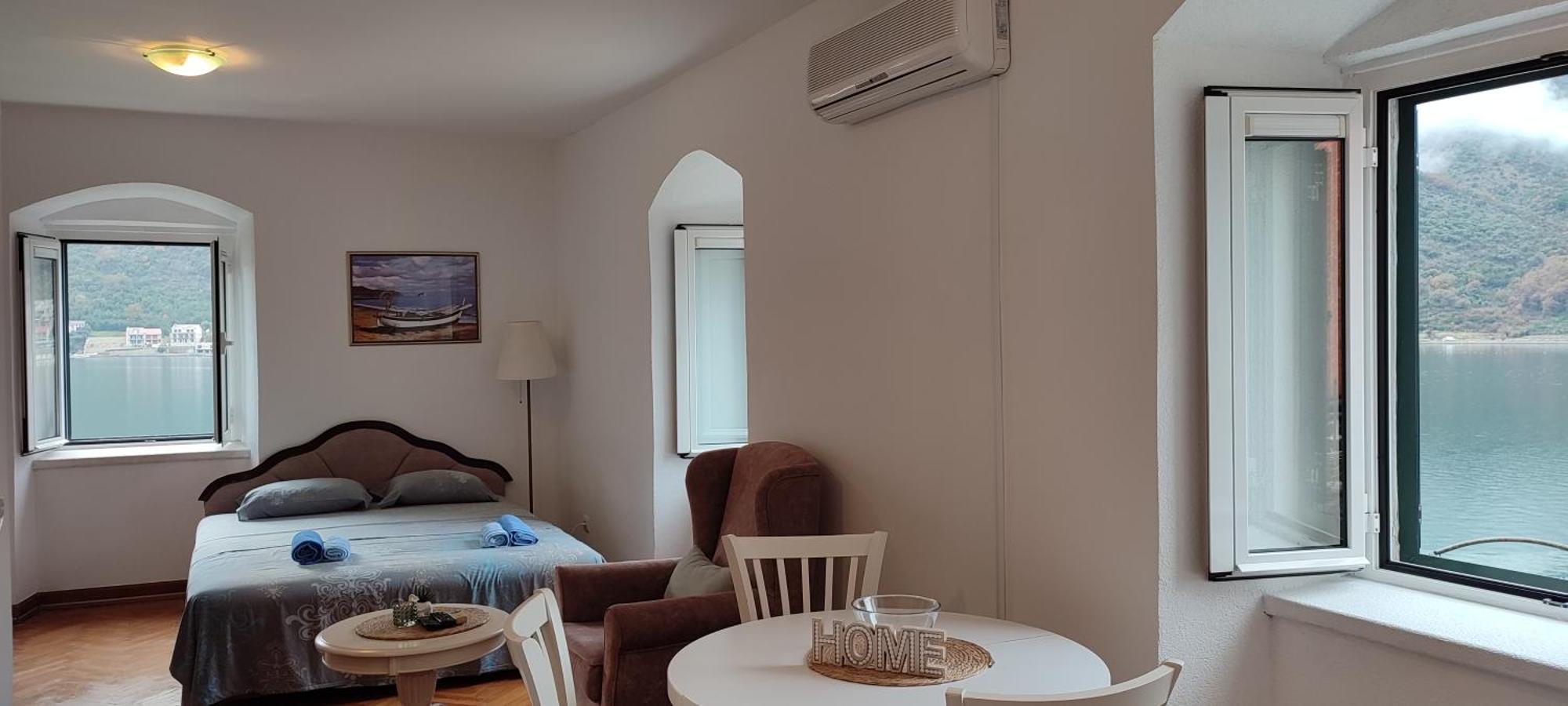 Villa Kamena Kotor Eksteriør bilde